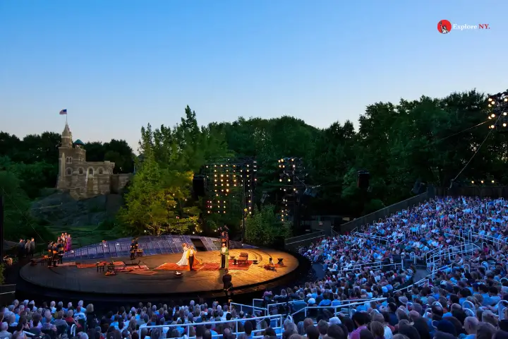 Shakespeare Fanatics at Delacorte Theatre